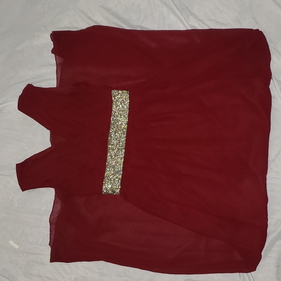 Burgundy/ redwine dress/ size small. - Picture 6 of 6